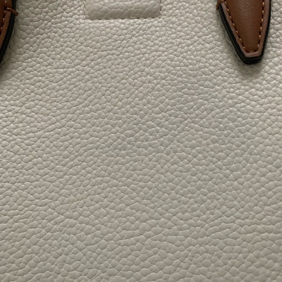 Calvin Klein Cream and Tan Bag - Picture 12 of 12